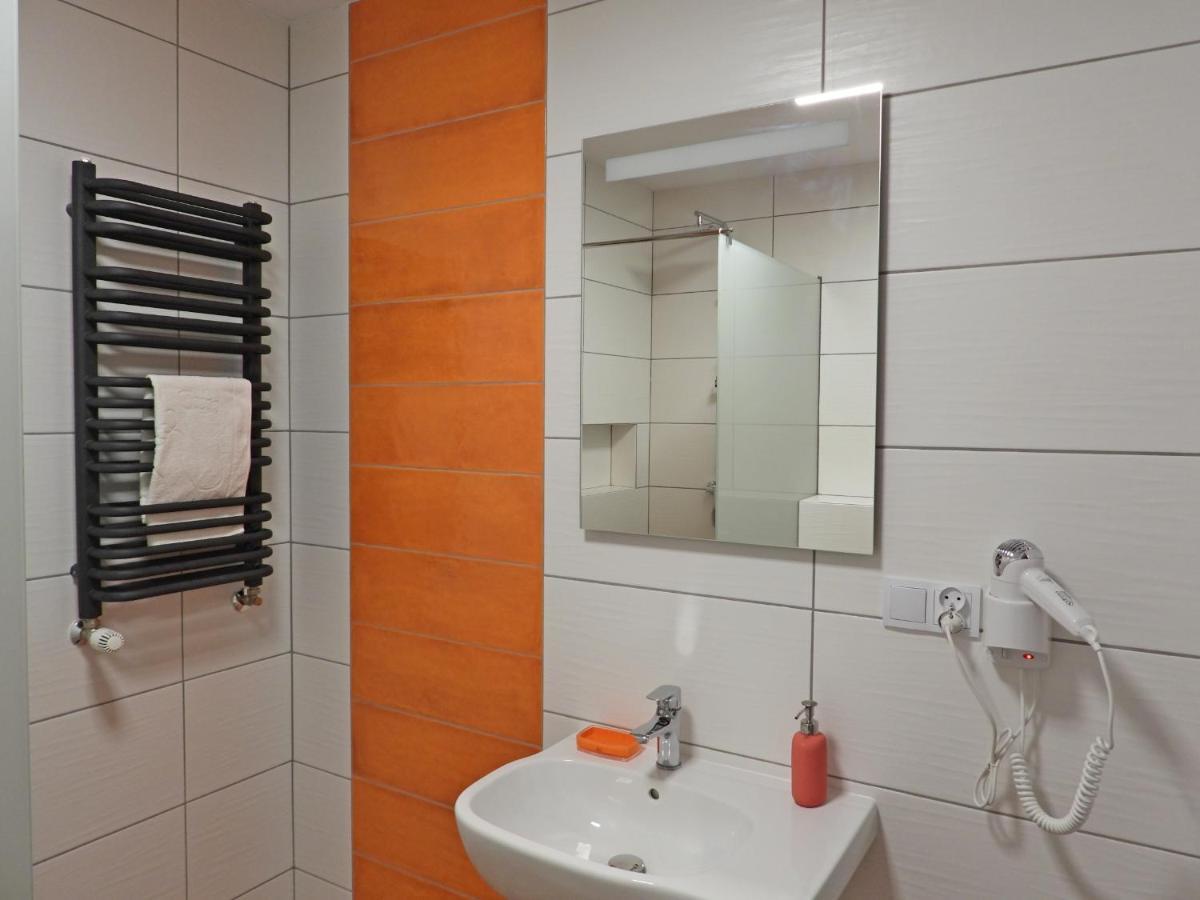 Apartament A2D Cracovia Esterno foto